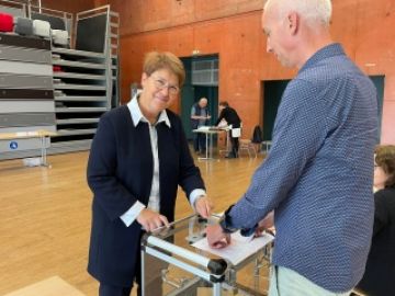 A voté ce matin à Montfort-sur-Meu ! 🗳

Un grand merci aux assesseurs bénévoles mobilisés toute la journée ! https://t.co/lIMcpGSSJG