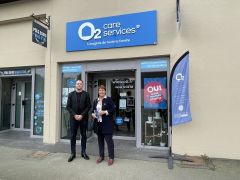 Visite de l'agence O2 à Montfort-sur-Meu sur les enjeux de l'emploi