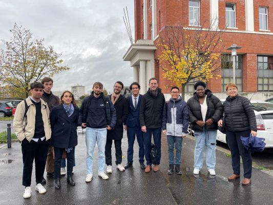 Lutte contre la précarité étudiante : déplacement sur le campus de Bobigny