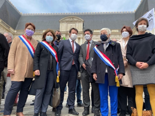 Langues régionales : mobilisation devant le Parlement de Bretagne