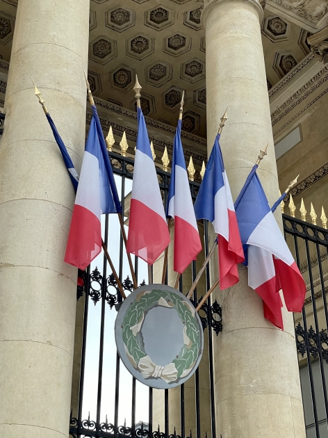 Le 24 avril, nous votons pour la République