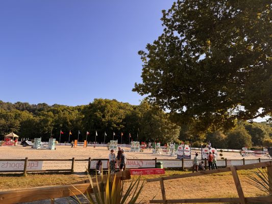 Courses hippiques à Montfort-sur-Meu